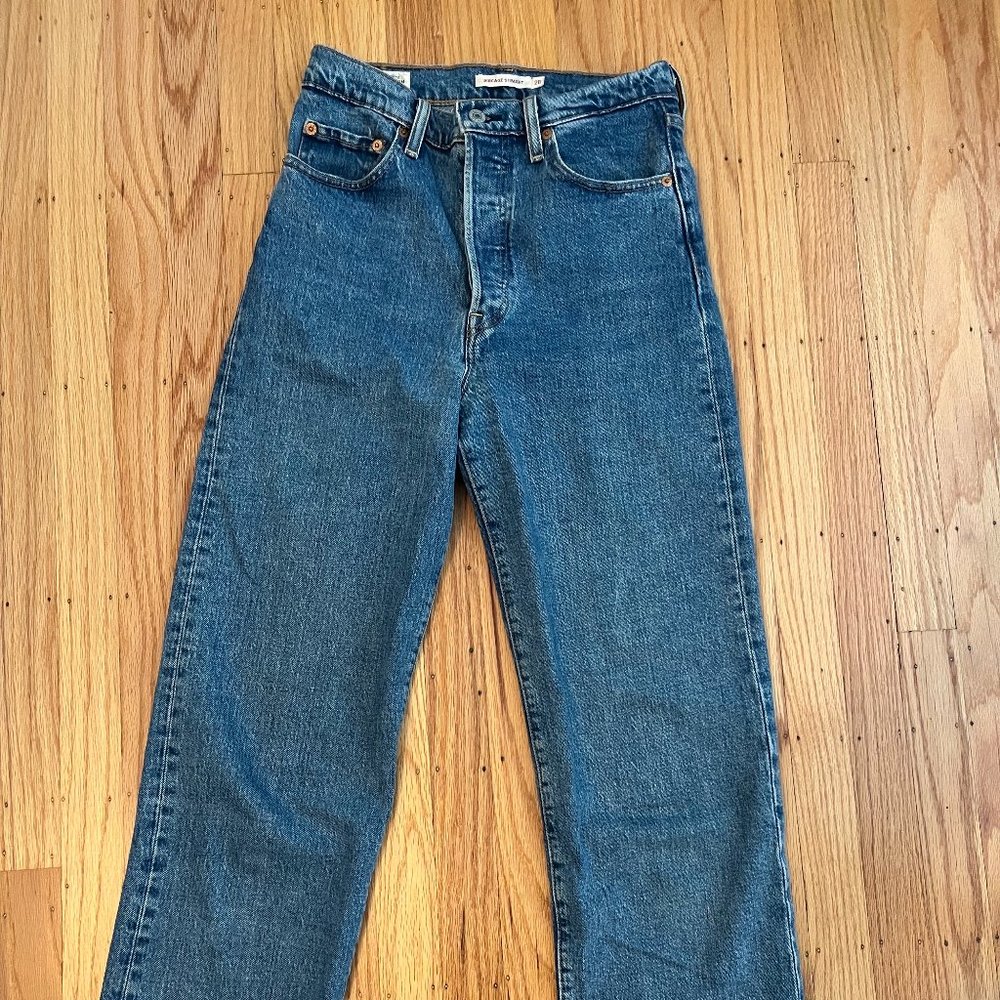 Levi Ribcage Straight Jeans